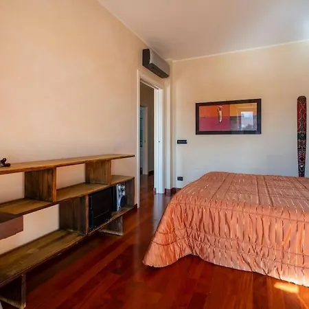 Carlo Quinto Apartman *